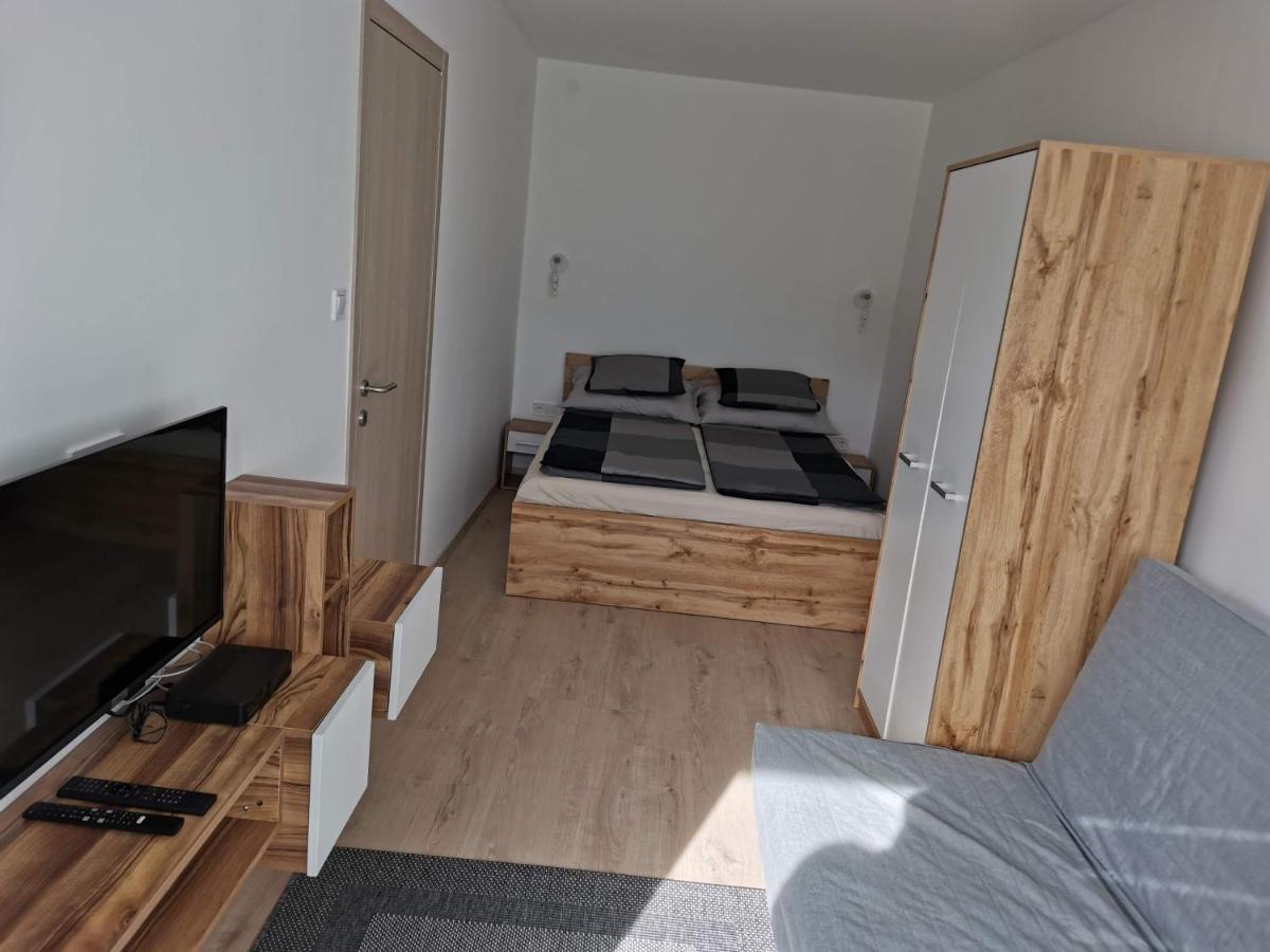 Sweet Life Apartman Eger Esterno foto